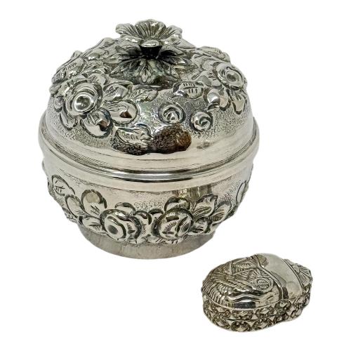 DOS CAJITAS PLATA LABRADA DE MEDIADOS DE SIGLO XX