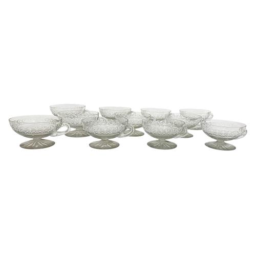 CONJUNTO DE 11 TACITAS EN CRISTAL DE MEDIADOS DEL S.XX