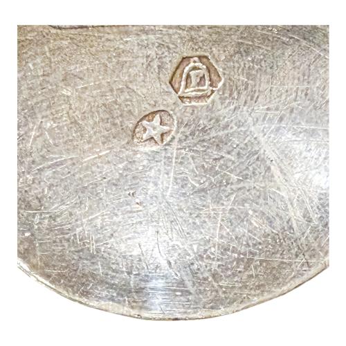 CONJUNTO DE PIEZAS EN PLATA DE MEDIADOS DEL S.XX