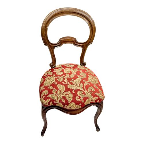 SILLA DE ESTILO ISABELINO DE MEDIADOS DE SIGLO XX