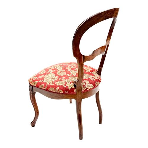 SILLA DE ESTILO ISABELINO DE MEDIADOS DE SIGLO XX