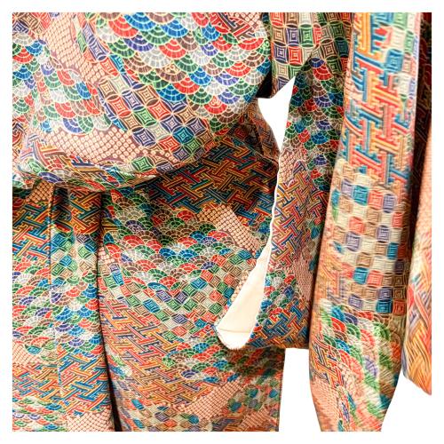 KIMONO JAPONÉS DEL ÚLTIMO CUARTO DEL S.XX