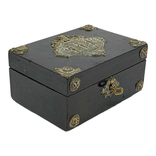 CAJA DE MADERA DE FINALES DE S. XIX