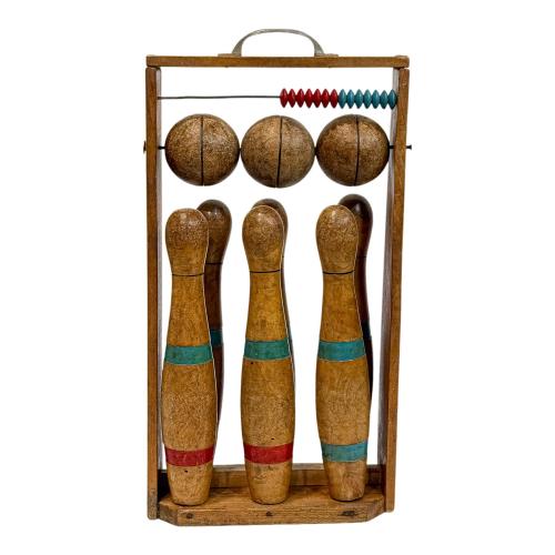 JUEGO DE BOLOS DE LOS AÑOS 50 