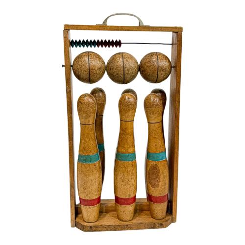 JUEGO DE BOLOS DE LOS AÑOS 50 