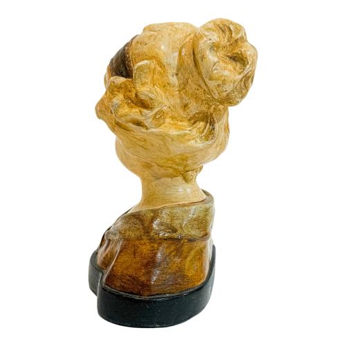 BUSTO MODERNISTA DEL PRIMER CUARTO DE SIGLO XX