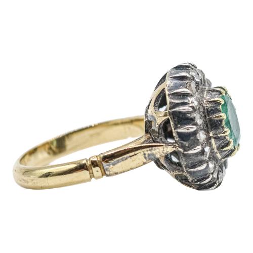 SORTIJA ROSETÓN CON ESMERALDA Y DIAMANTES, AÑOS 50
