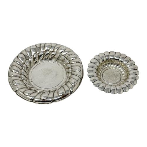 DOS CENTROS DE MESA EN PLATA DE MEDIADOS DEL S.XX
