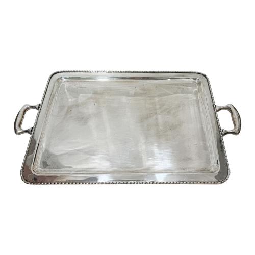 BANDEJA DE SERVICIO EN PLATA DEL PRIMER TERCIO DEL S.XX