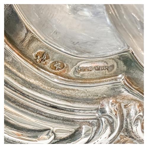 CUATRO CENTRITOS DE MESA EN PLATA DEL ÚLTIMO CUARTO DEL S.XX