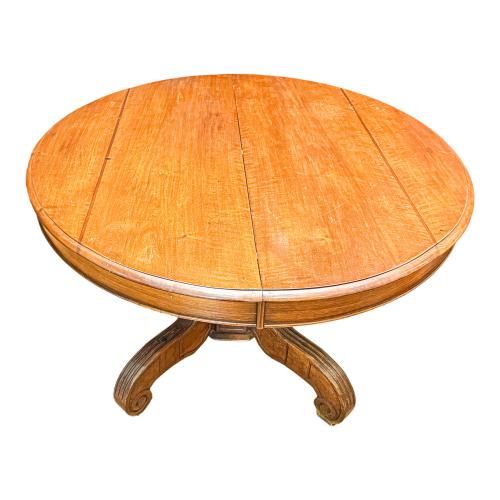 MESA DE COMEDOR DEL ÚLTIMO CUARTO DE SIGLO XIX