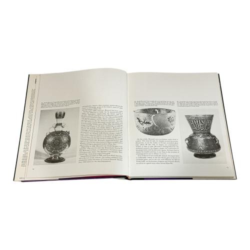 CINCO LIBROS SOBRE CRISTAL 
