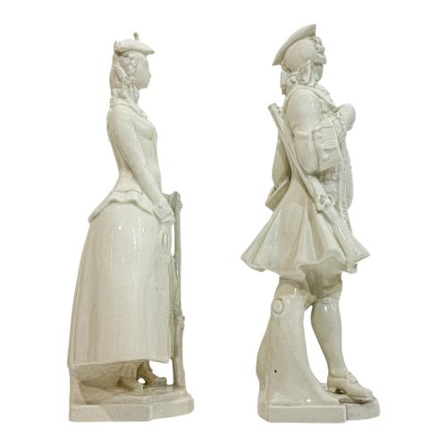 FIGURA EN PORCEANA ALEMANA DE MEDIADOS S.XX