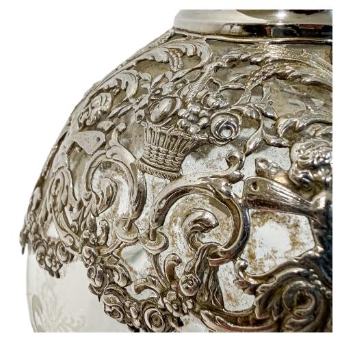 CONJUNTO LICORERO EN CRISTAL Y PLATA DEL PRIMER TERCIO S.XX