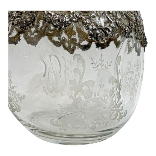 CONJUNTO LICORERO EN CRISTAL Y PLATA DEL PRIMER TERCIO S.XX
