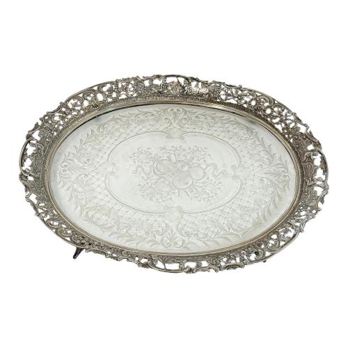 CONJUNTO LICORERO EN CRISTAL Y PLATA DEL PRIMER TERCIO S.XX