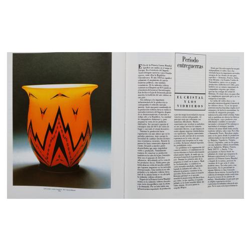 DOS LIBROS SOBRE CRISTAL DE BOHEMIA