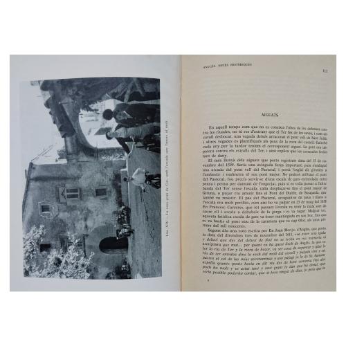 CUATRO LIBROS SOBRE LUGARES EMBLEMÁTICOS DE CATALUNYA