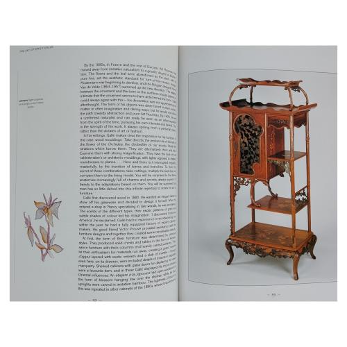 DOS LIBROS SOBRE EMILE GALLÉ Y CHARLES SCHNEIDER (CRISTAL)