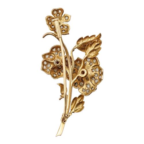BROCHE FLORAL CON DIAMANTES,  DE LOS AÑOS 40-50