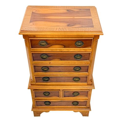 MUEBLE AUXILIAR INGLÉS DE MEDIADOS DE SIGLO XX