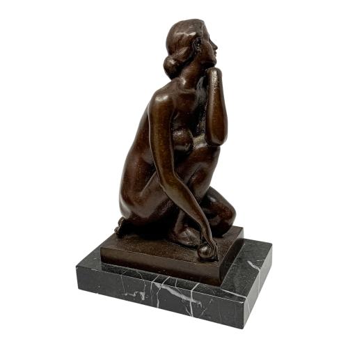 FIGURA EN BRONCE DEL ÚLTIMO TERCIO DE SIGLO XX