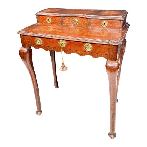 MUEBLE ESCRITORIO ESTILO REINA ANA PRIMERA MITAD SIGLO XIX