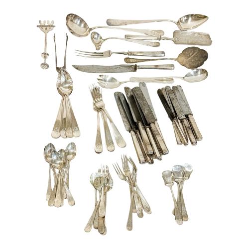 CONJUNTO DE CUBIERTOS DE PLATA PRIMER TERCIO S. XX