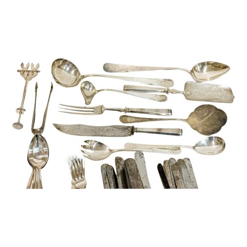 CONJUNTO DE CUBIERTOS DE PLATA PRIMER TERCIO S. XX