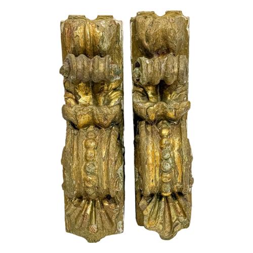 PAREJA DE TALLAS DECORATIVAS DEL SIGLO XVIII