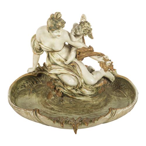 FIGURA DE PORCELANA AUSTRÍACA DEL PRIMER TERCIO S. XX