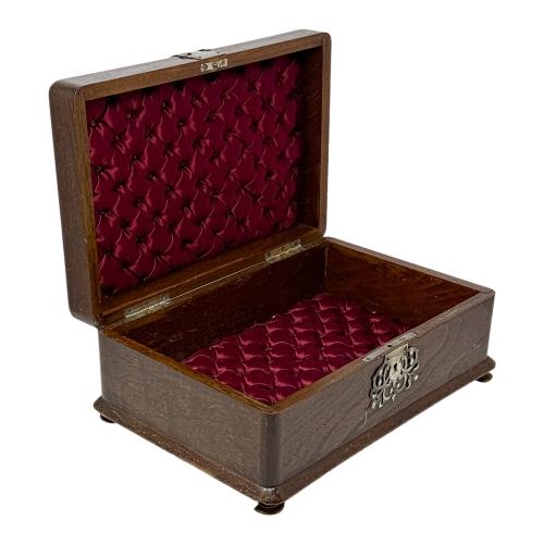 GRAN CAJA DE FINALES DEL S.XIX