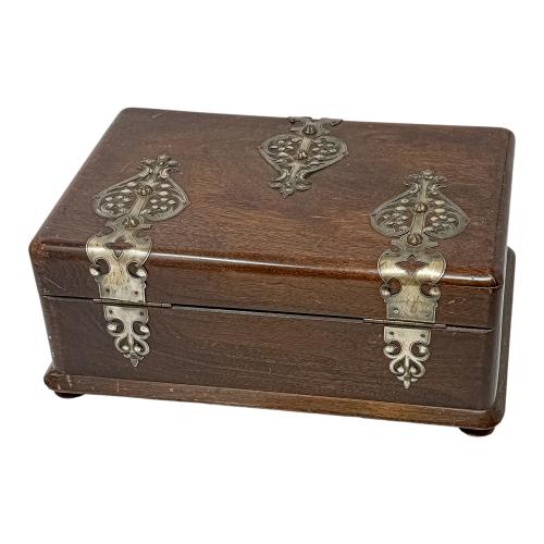 GRAN CAJA DE FINALES DEL S.XIX