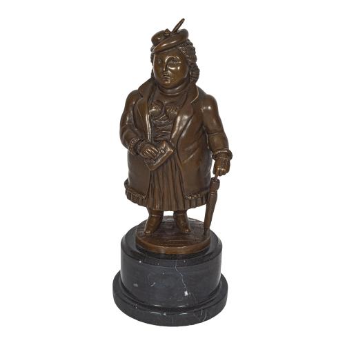 FIGURA EN BRONCE S.XX