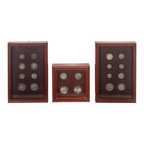 COLECCIÓN DE 20 MONEDAS DE PLATA ENMARCADAS