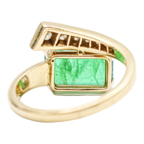 ANILLO CON ESMERALDA Y DIAMANTES