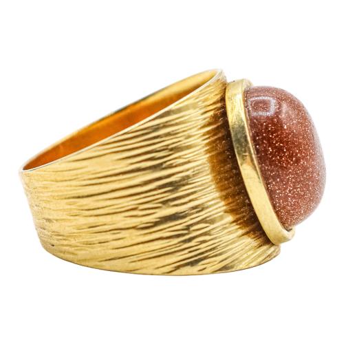 COLGANTE Y ANILLO CON AVENTURINA ORO, DE LOS AÑOS 60