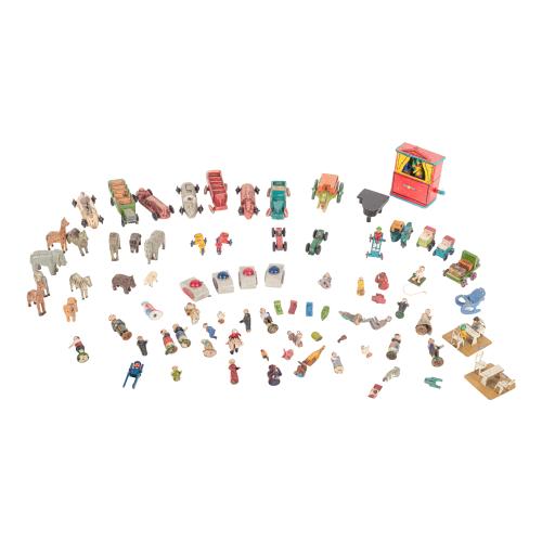 CONJUNTO DE PEQUEÑOS JUGUETES DE LOS AÑOS 50 