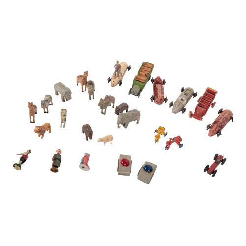 CONJUNTO DE PEQUEÑOS JUGUETES DE LOS AÑOS 50 