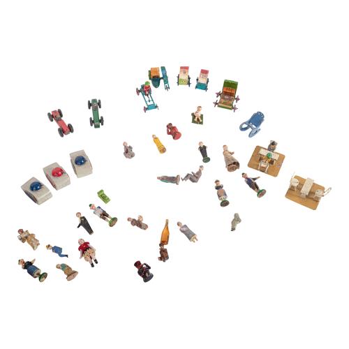 CONJUNTO DE PEQUEÑOS JUGUETES DE LOS AÑOS 50 