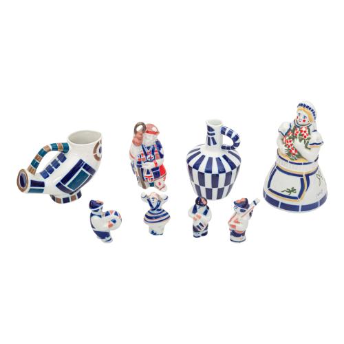 CONJUNTO DE PIEZAS DE PORCELANA DE SARGADELOS