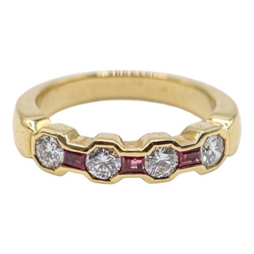 ANILLO MEDIA ALIANZA CON RUBÍES Y BRILLANTES