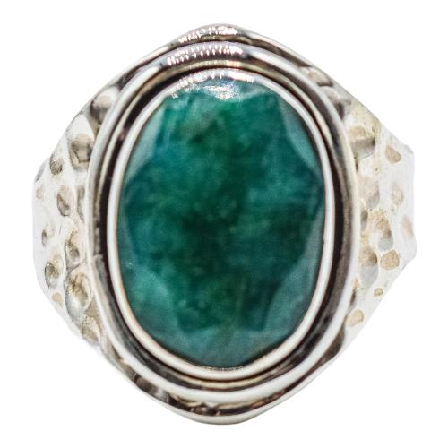 ANILLO CON RAÍZ DE ESMERALDA