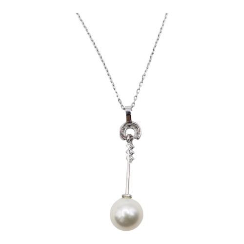 COLGANTE CON DIAMANTES Y PERLAS