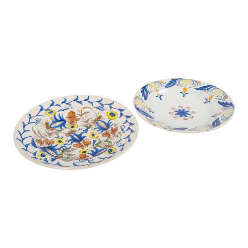PAREJA DE PLATOS DE MANISES DE PPS. DEL S.XX