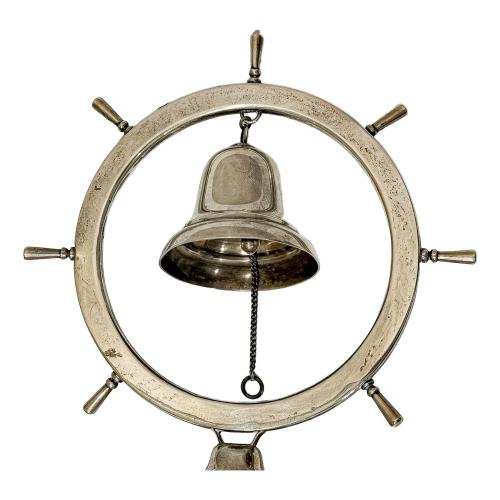 ENTREMESERO Y CAMPANA DE PLATA DE MEDIADOS DE S. XX