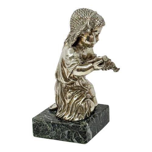 FIGURA CON PATINA DE PLATA DEL ÚLTIMO CUARTO S. XX