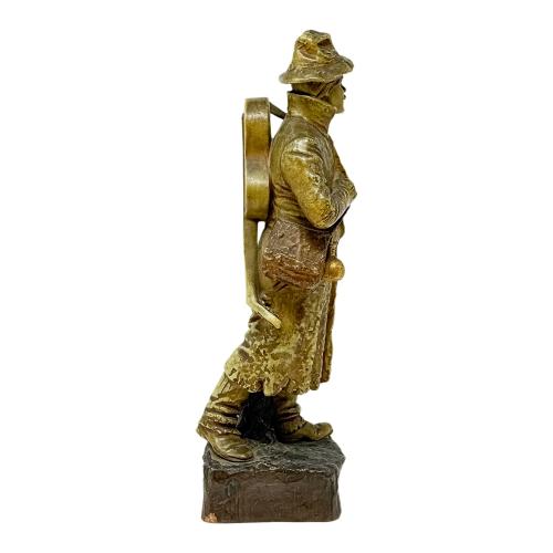 FIGURA DE PORCELANA DEL PRIMER TERCIO DE S. XX
