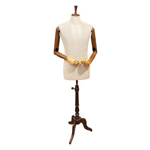 MANIQUÍ CABALLERO 