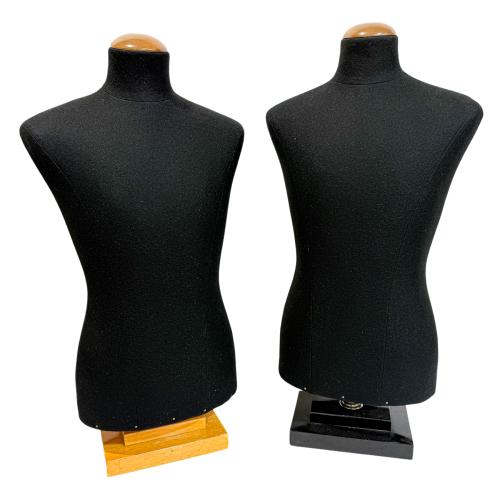 DOS MANIQUÍS DE SOBREMESA 